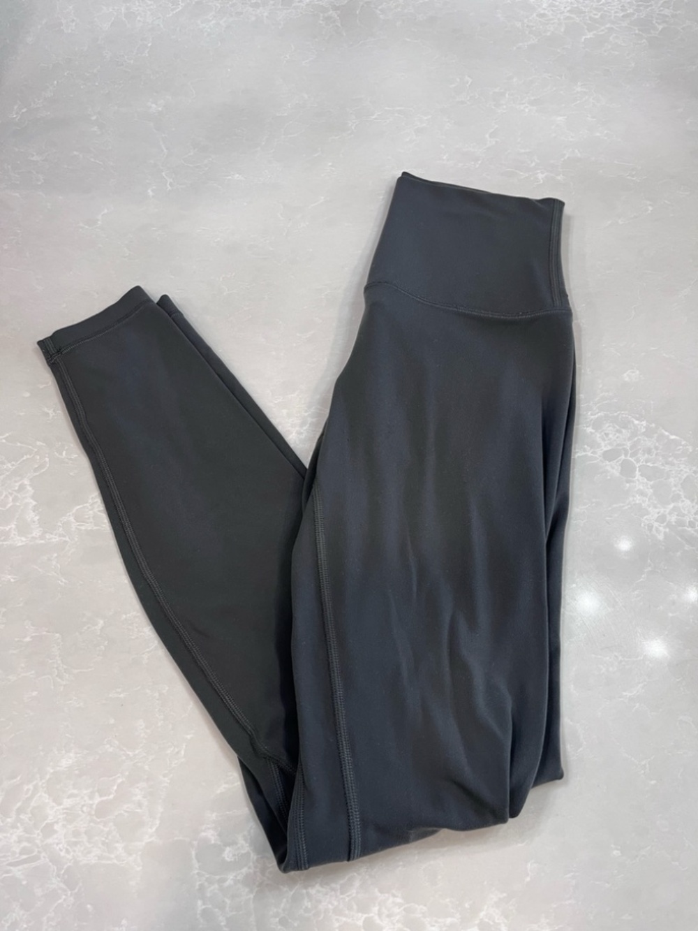 lululemon dark grey align legging size 4 athletic comfy casual - Picture 3 of 3